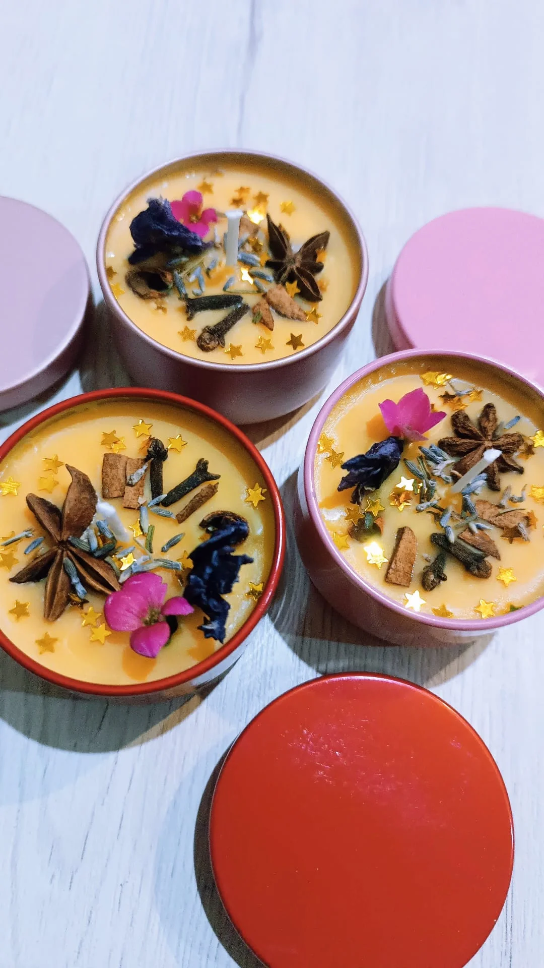 Vela Geométrica Dorada